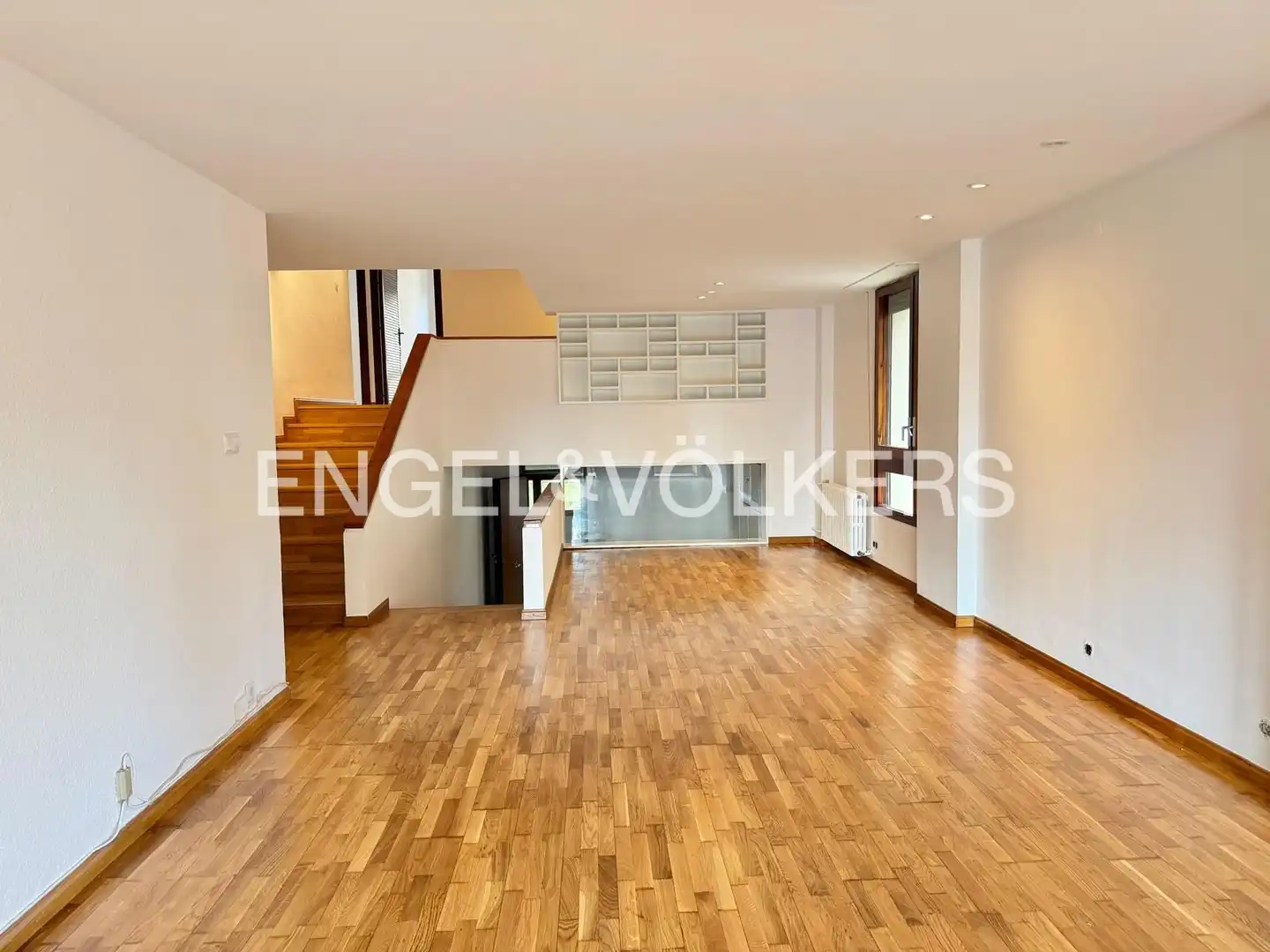 Sala d'estar de Dúplex de lloguer en  Barcelona Capital amb Calefacció