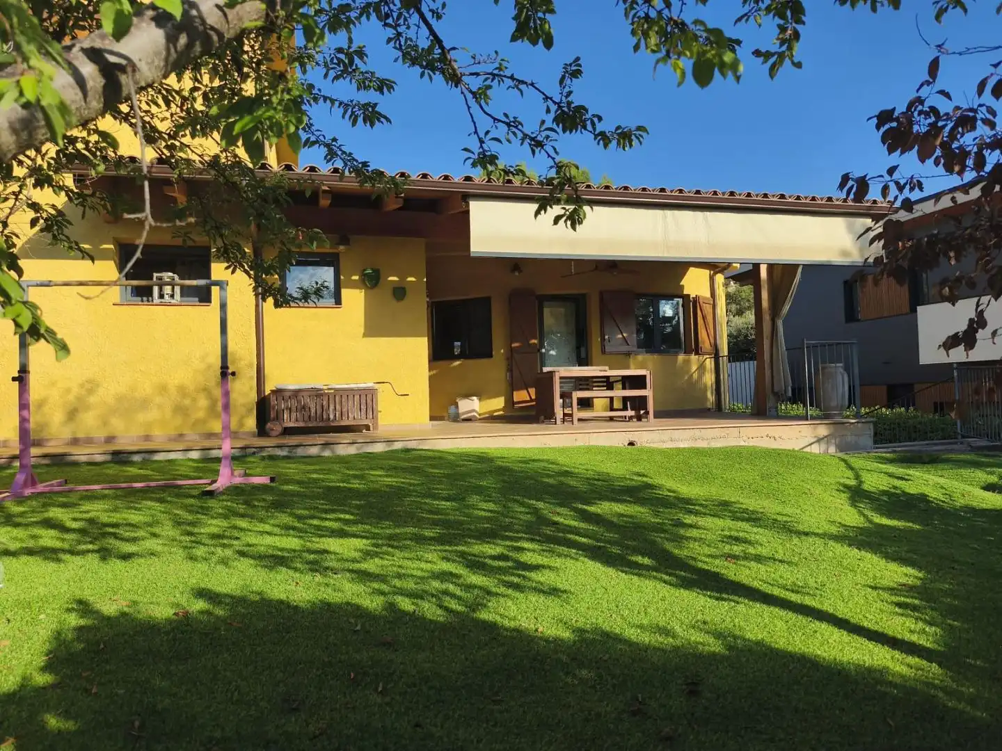 Xalet amb jardí en venda a Carrer Major 138