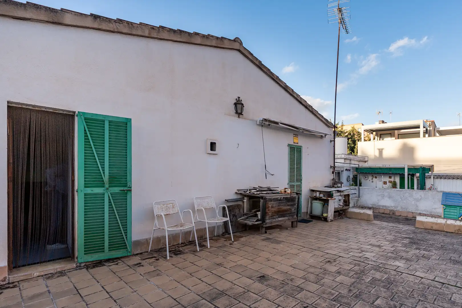 Vista exterior de Casa o xalet en venda en  Palma de Mallorca amb Aire condicionat, Terrassa i Balcó