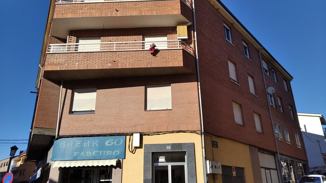 Exterior view of Flat for sale in Fabero