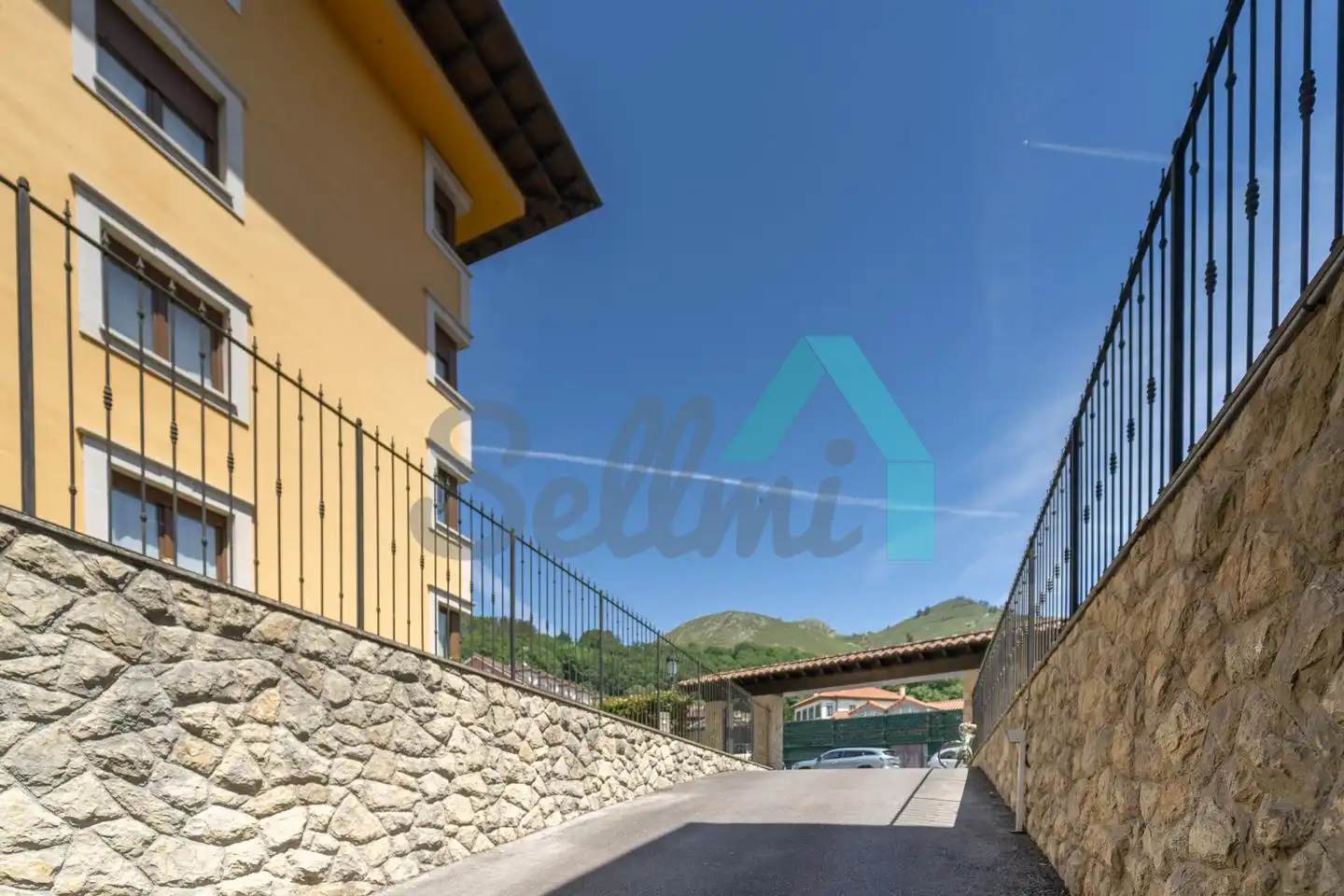 Exterior view of Flat for sale in Cangas de Onís  with Heating and Terrace