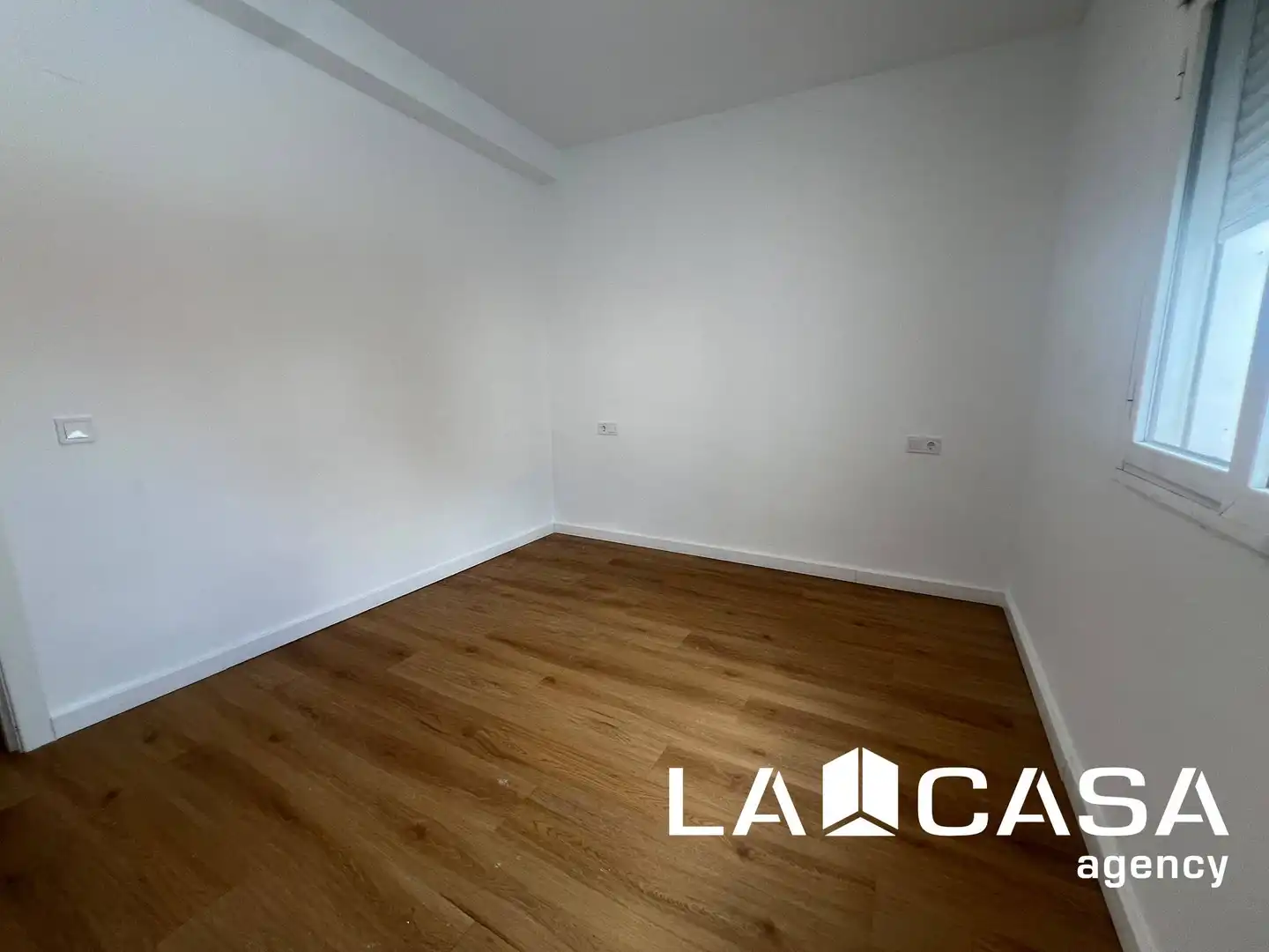 Habitación de Casa o chalet en venta en Mairena del Alcor con Terraza y Balcón