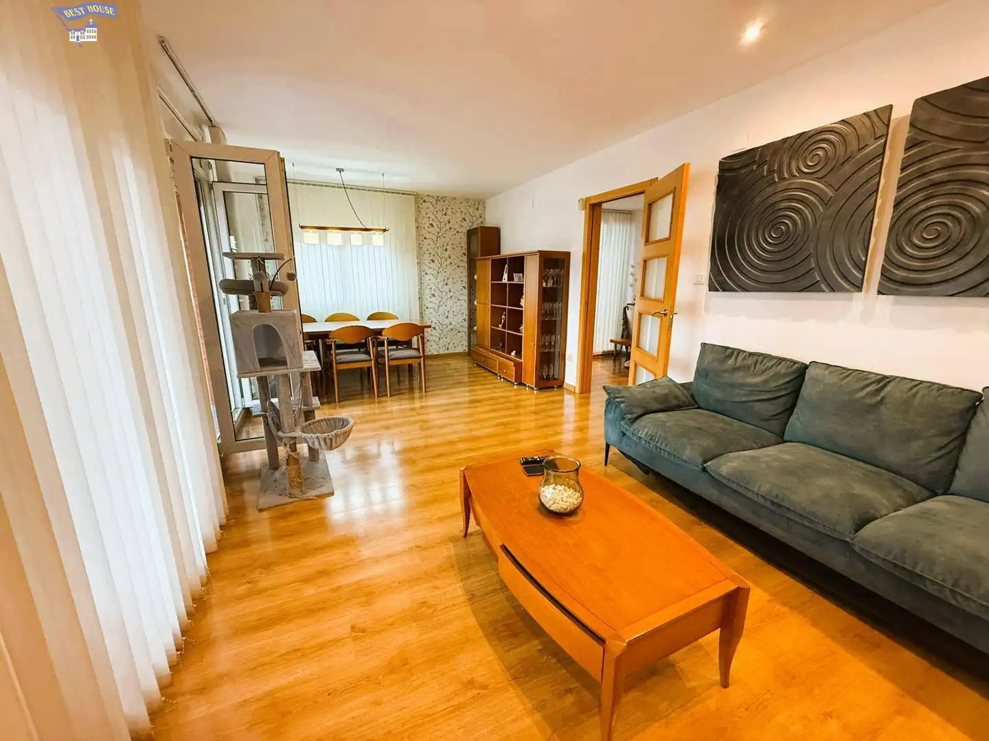 Sala de estar de Casa o chalet en venta en Barberà del Vallès con Calefacción, Jardín privado y Parquet