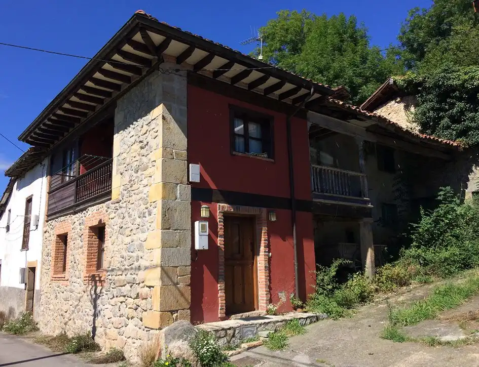 Vista exterior de Casa o chalet en venta en Cangas de Onís, Asturias