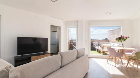 Photo 2 of Attic to rent in Pueblo Nuevo, Madrid