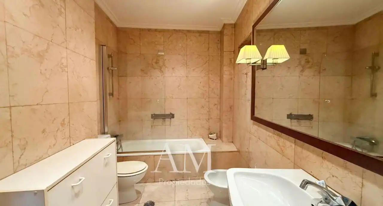 Bathroom of Flat for sale in Vigo   with Heating and Storage room