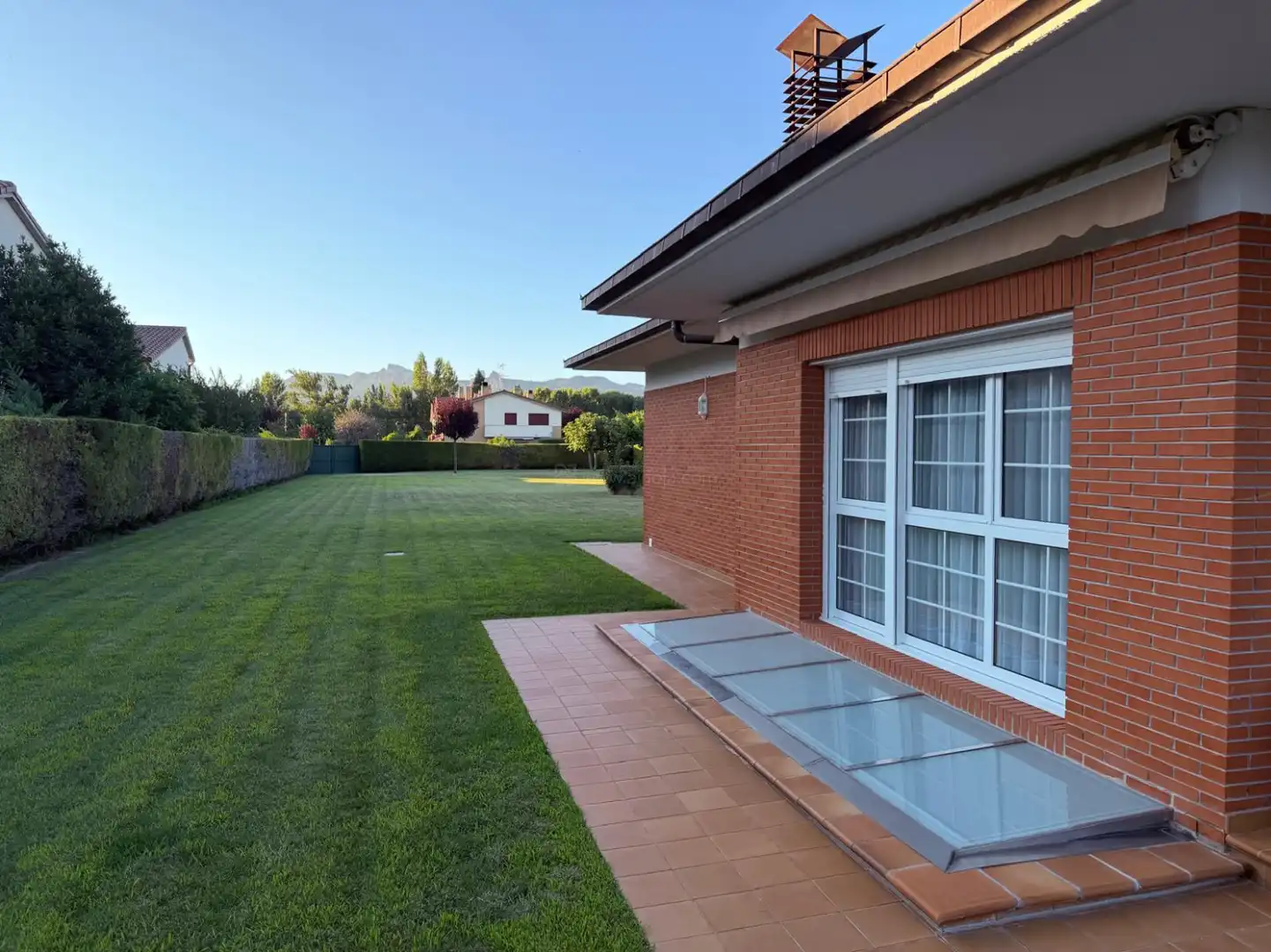 Jardín de Casa o chalet en venta en Anguciana con Calefacción, Jardín privado y Parquet