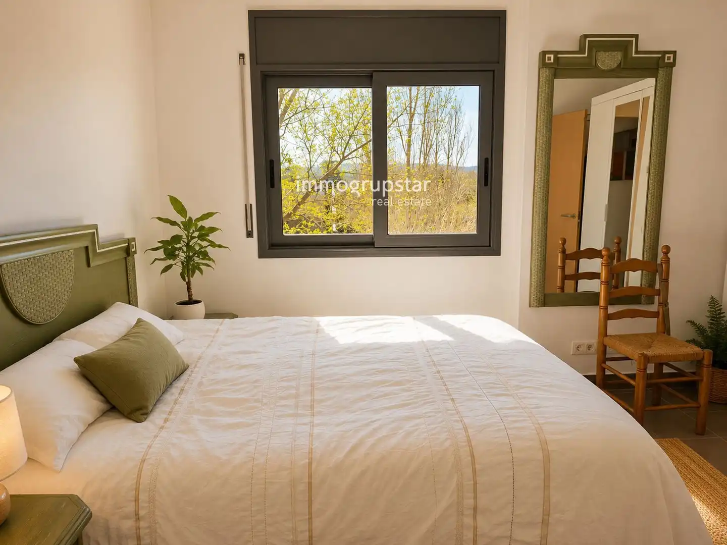 Habitación de Ático en venta en Calonge i Sant Antoni con Calefacción, Terraza y Piscina