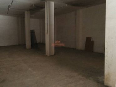 Gewerbefläche zur Miete in Ensanche - Franciscanos
