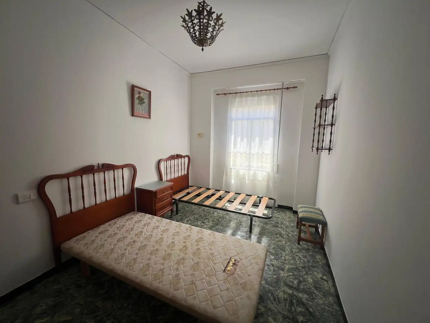 Habitación de Piso de alquiler en La Font d'en Carròs con Terraza y Amueblado