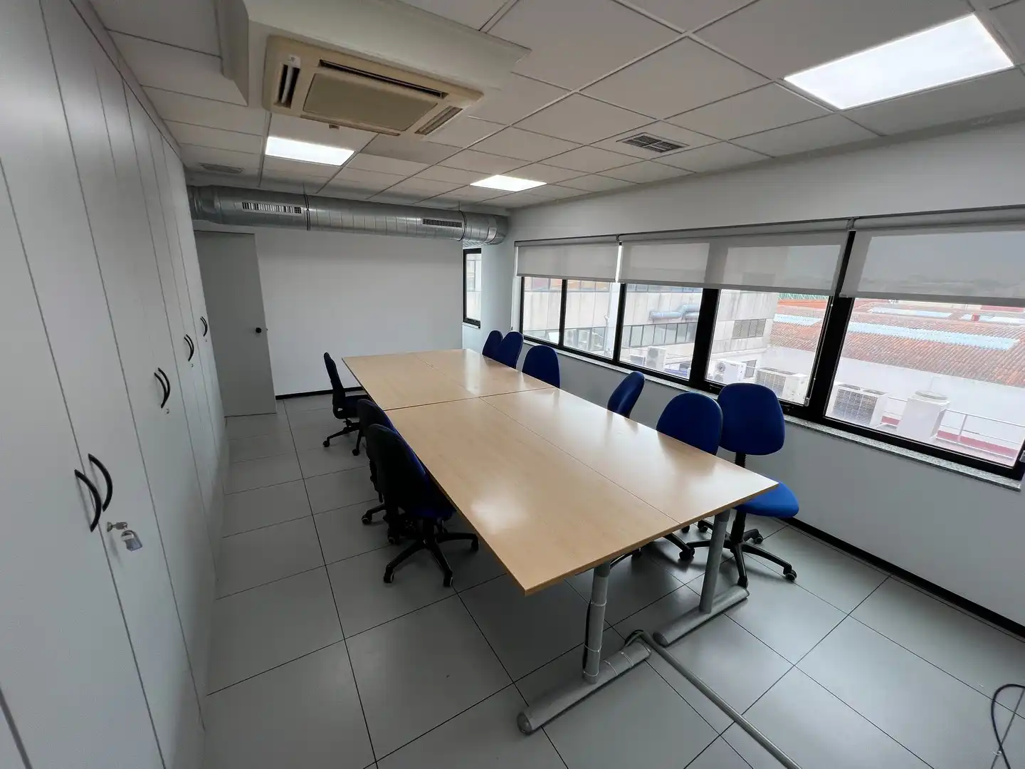 Office for rent in Madrid  with Air Conditioner, Heating and Furnished