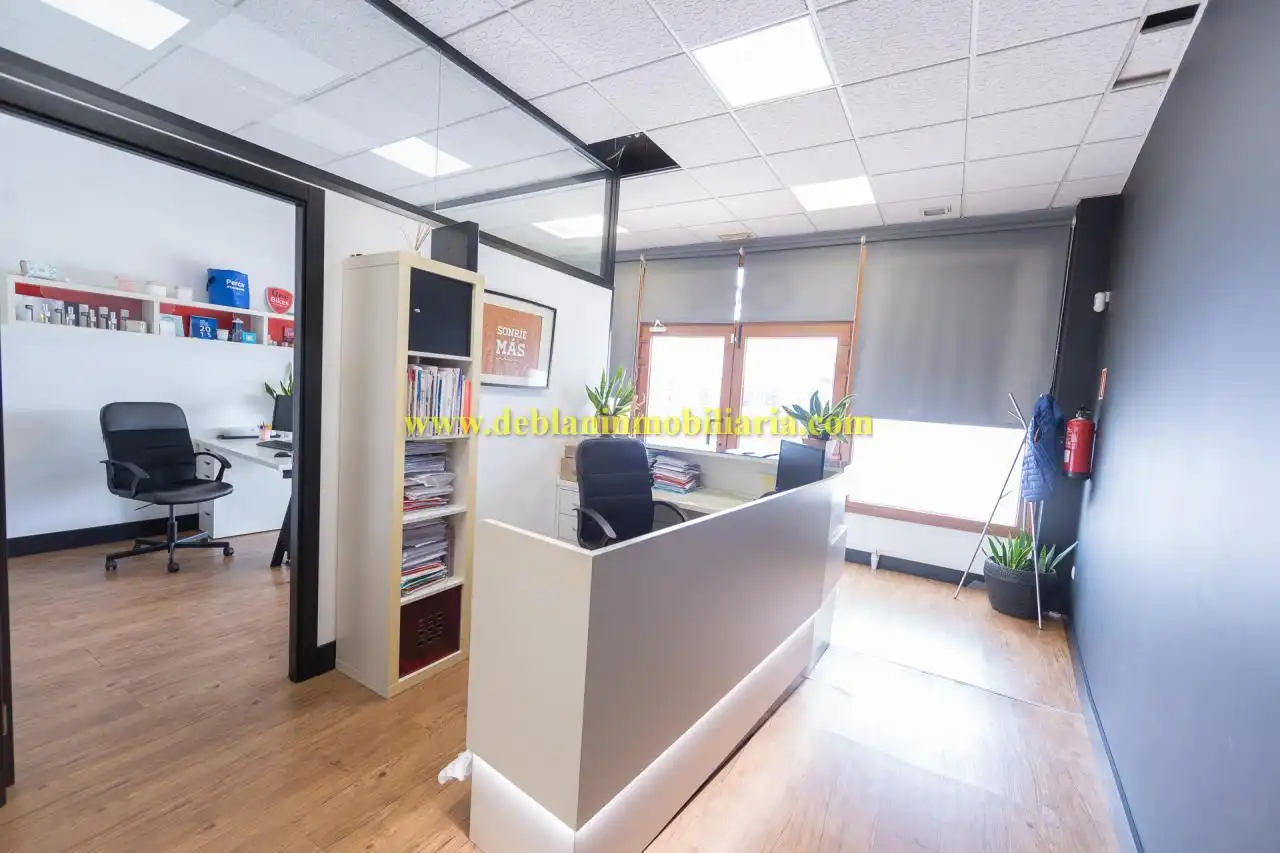 Business premises for sale in Tui, imagen 13
