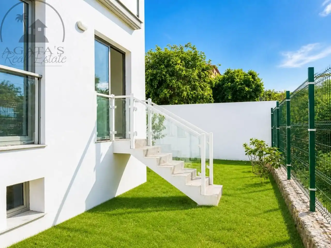 Außenansicht von Erdgeschoss zum Verkauf in Los Realejos mit Privatgarten