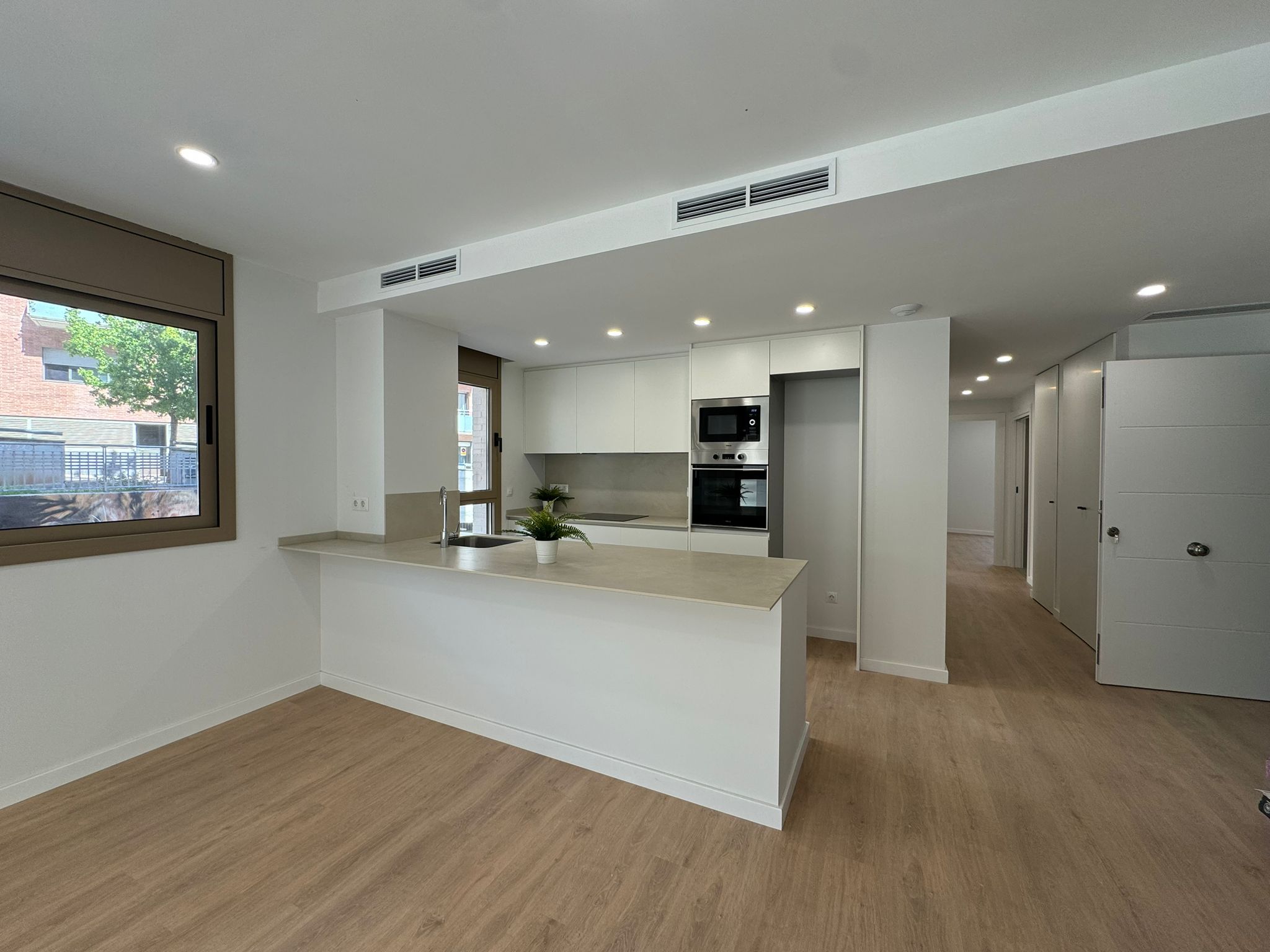 Kitchen of Planta baja for sale in Pallejà  with Air Conditioner, Heating and Parquet flooring