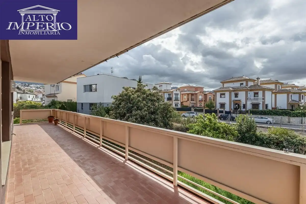 Casa con terrazza in vendita a Avenida HUETOR VEGA, imagen 27
