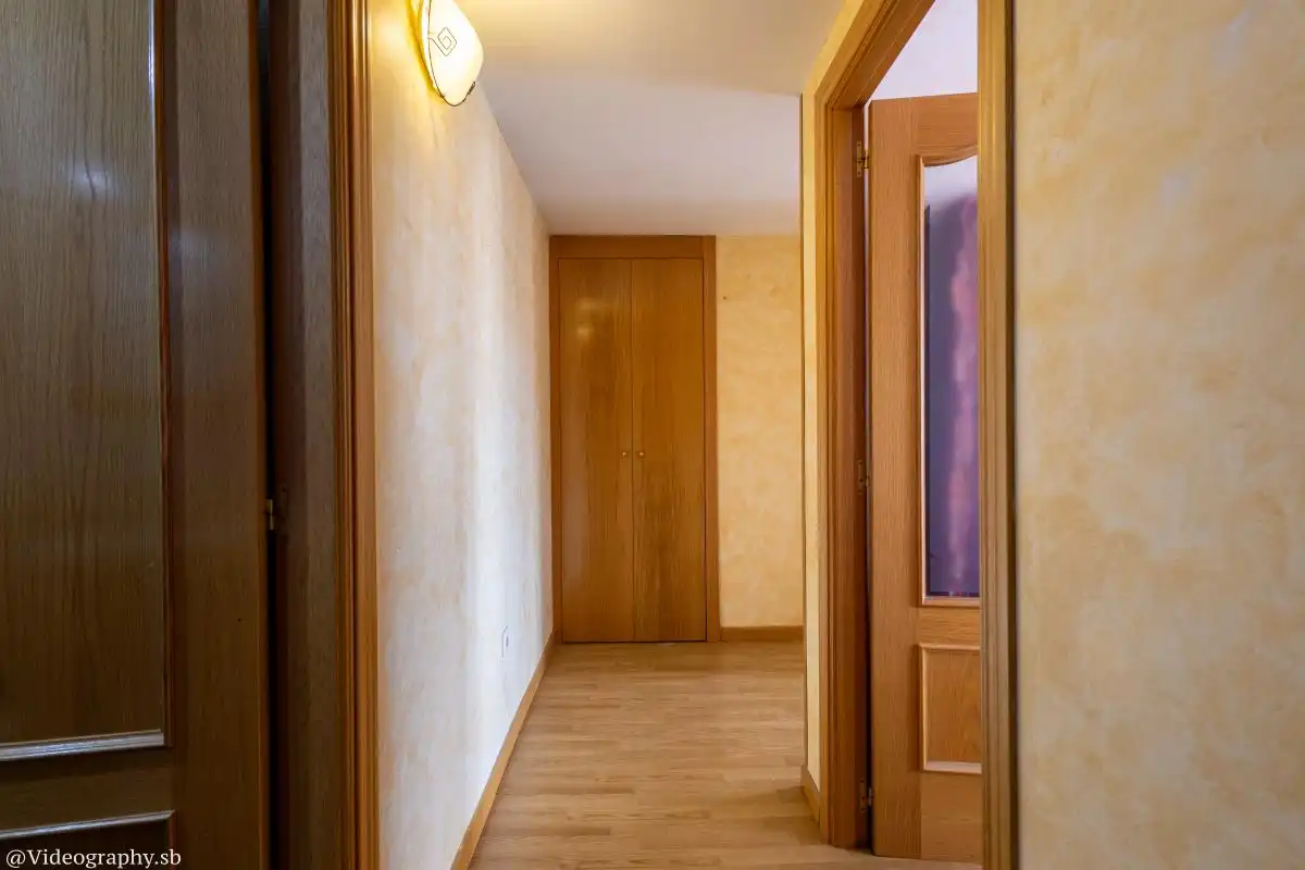 Wohnung zum Verkauf in Los Santos de la Humosa mit Klimaanlage, Heizung und Abstellraum