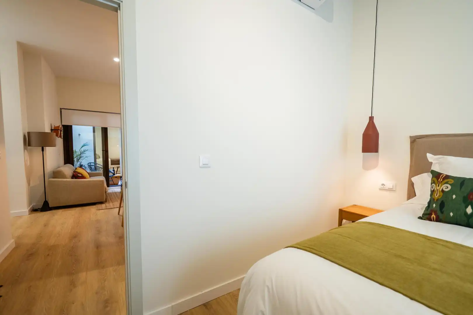 Habitación de Piso de alquiler en Sevilla con Aire acondicionado, Calefacción y Amueblado