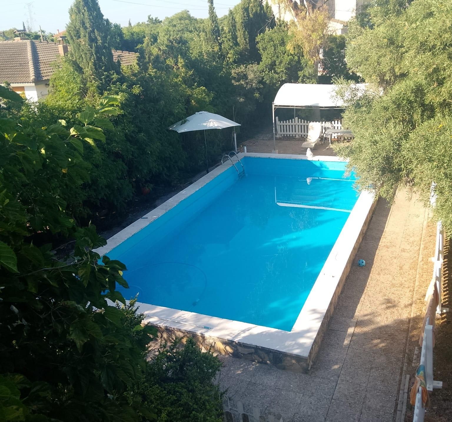 Piscina de Casa o chalet en venta en San Vicente del Raspeig / Sant Vicent del Raspeig con Aire acondicionado, Calefacción y Jardín privado