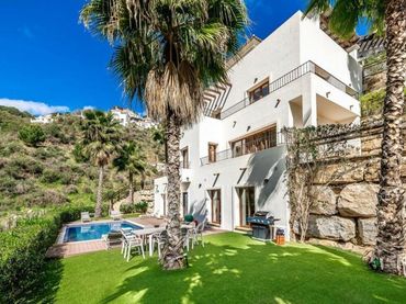 Haus mit Pool zur Miete in Benahavís pueblo