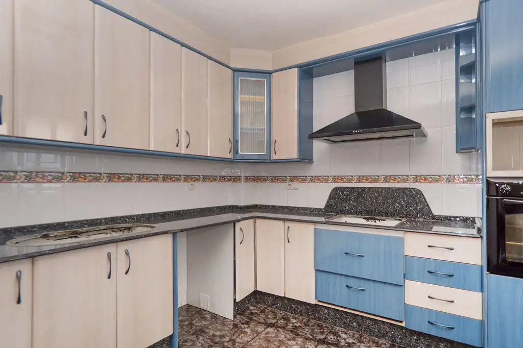 Kitchen of Flat for sale in Cartagena