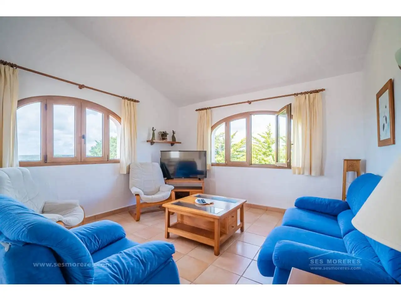 Sala de estar de Finca rústica en venta en Ferreries con Aire acondicionado, Jardín privado y Terraza