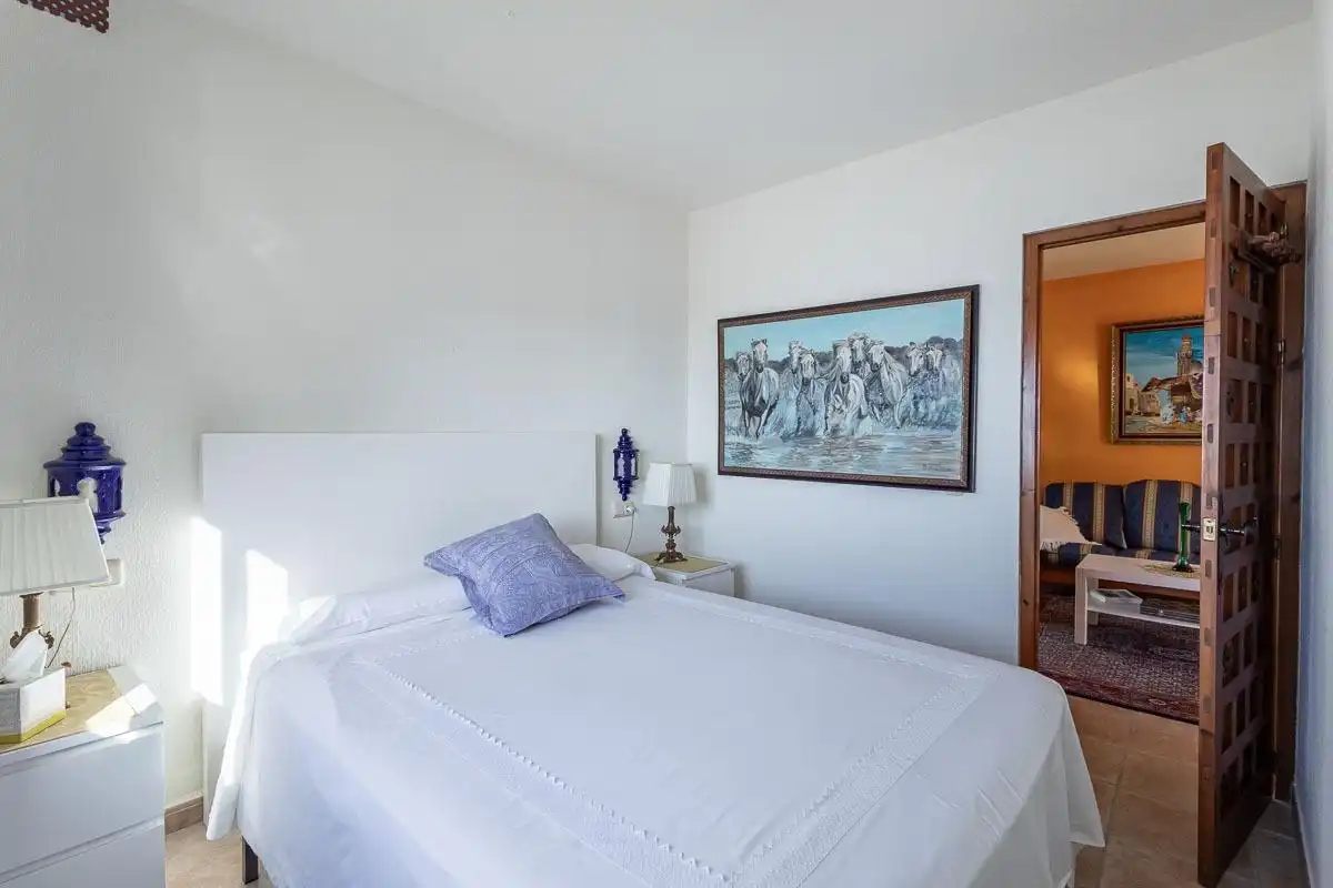 Dormitori de Casa o xalet en venda en Almuñécar amb Aire condicionat, Calefacció i Jardí privat