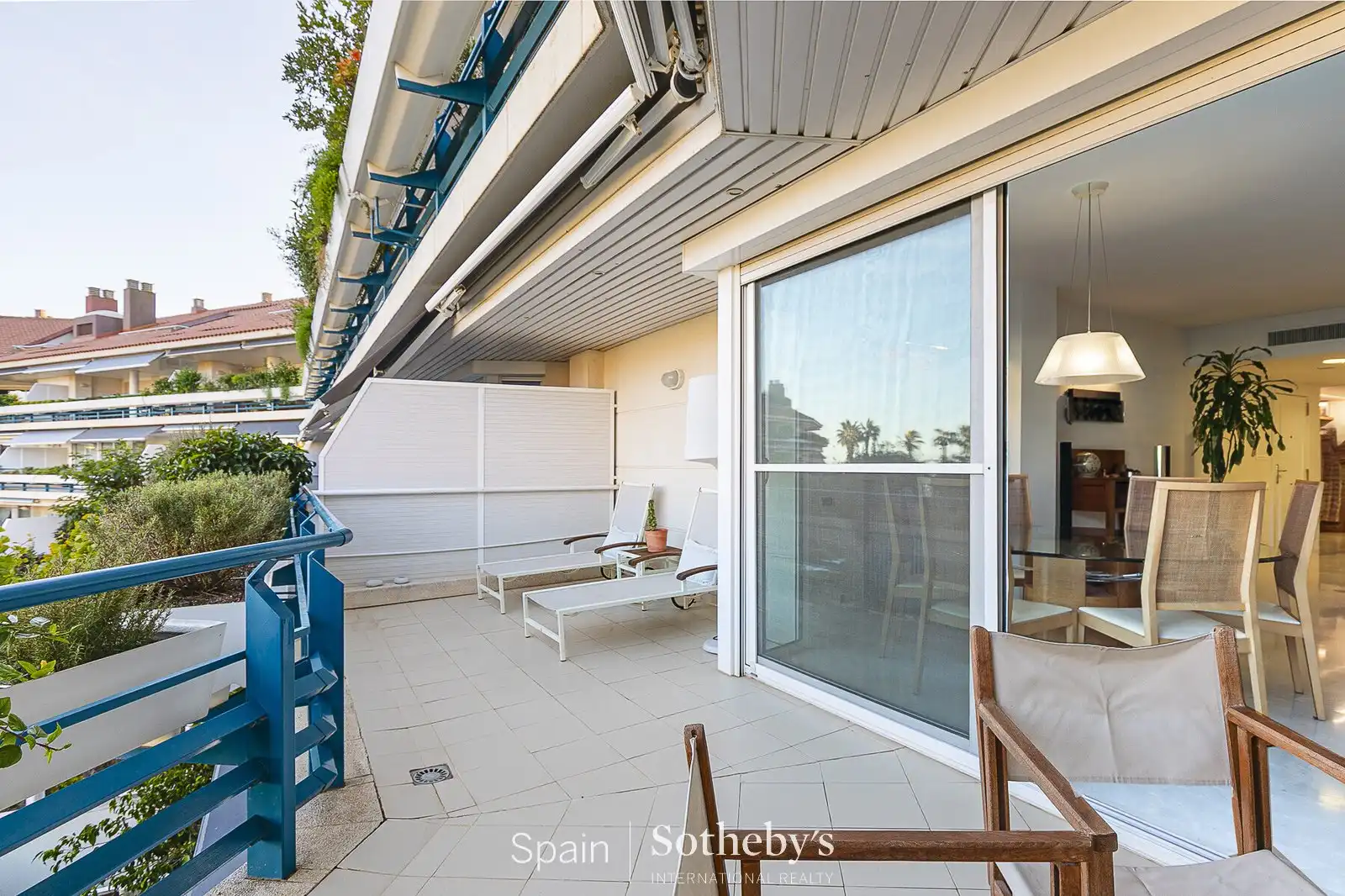 Balcony of Apartments for sale in Sitges  with Air Conditioner, Storage room and Community pool