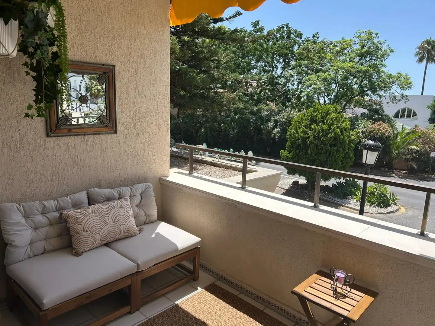 Terraza de Piso de alquiler en Estepona con Aire acondicionado, Terraza y Amueblado