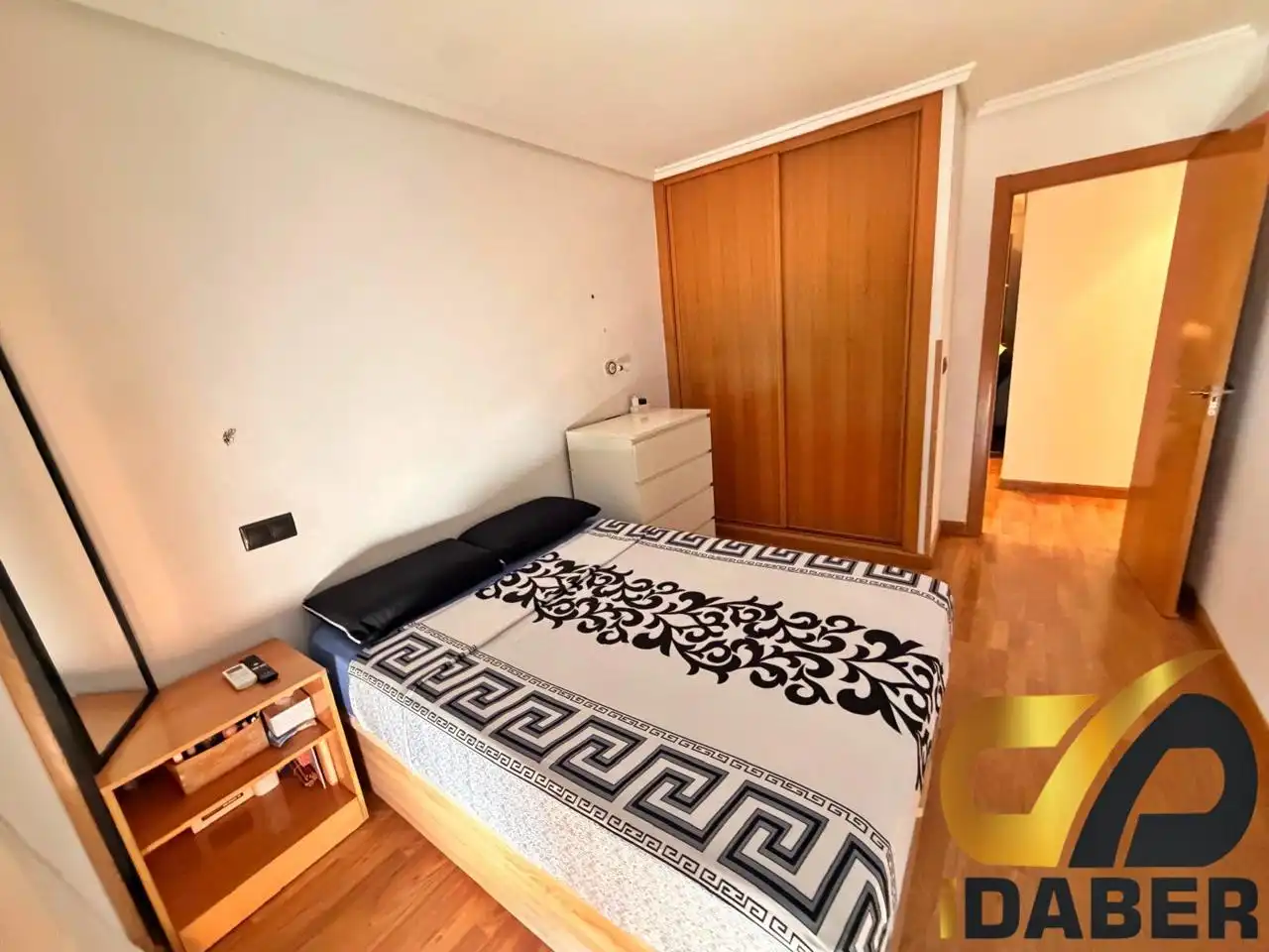 Habitación de Planta baja en venta en Yeles con Aire acondicionado y Calefacción