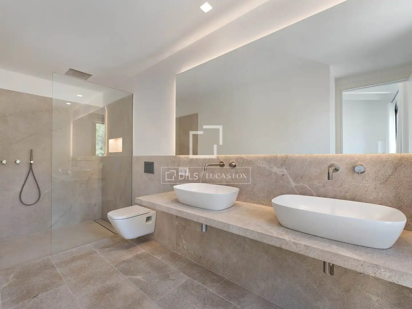 Baño de Finca rústica en venta en Capdepera con Aire acondicionado, Calefacción y Jardín privado