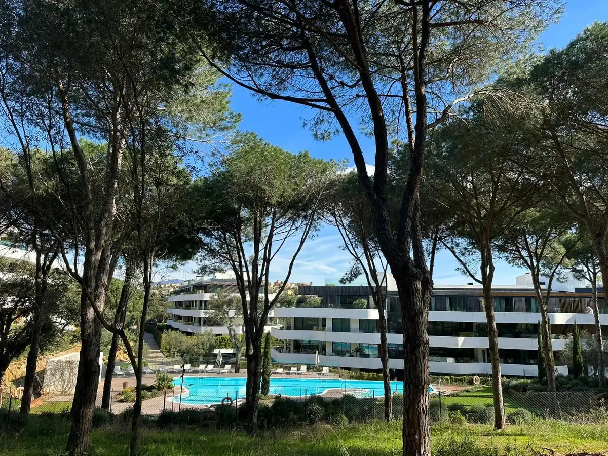 Piscina de Apartamento en venta en Madrid con Aire acondicionado y Microondas