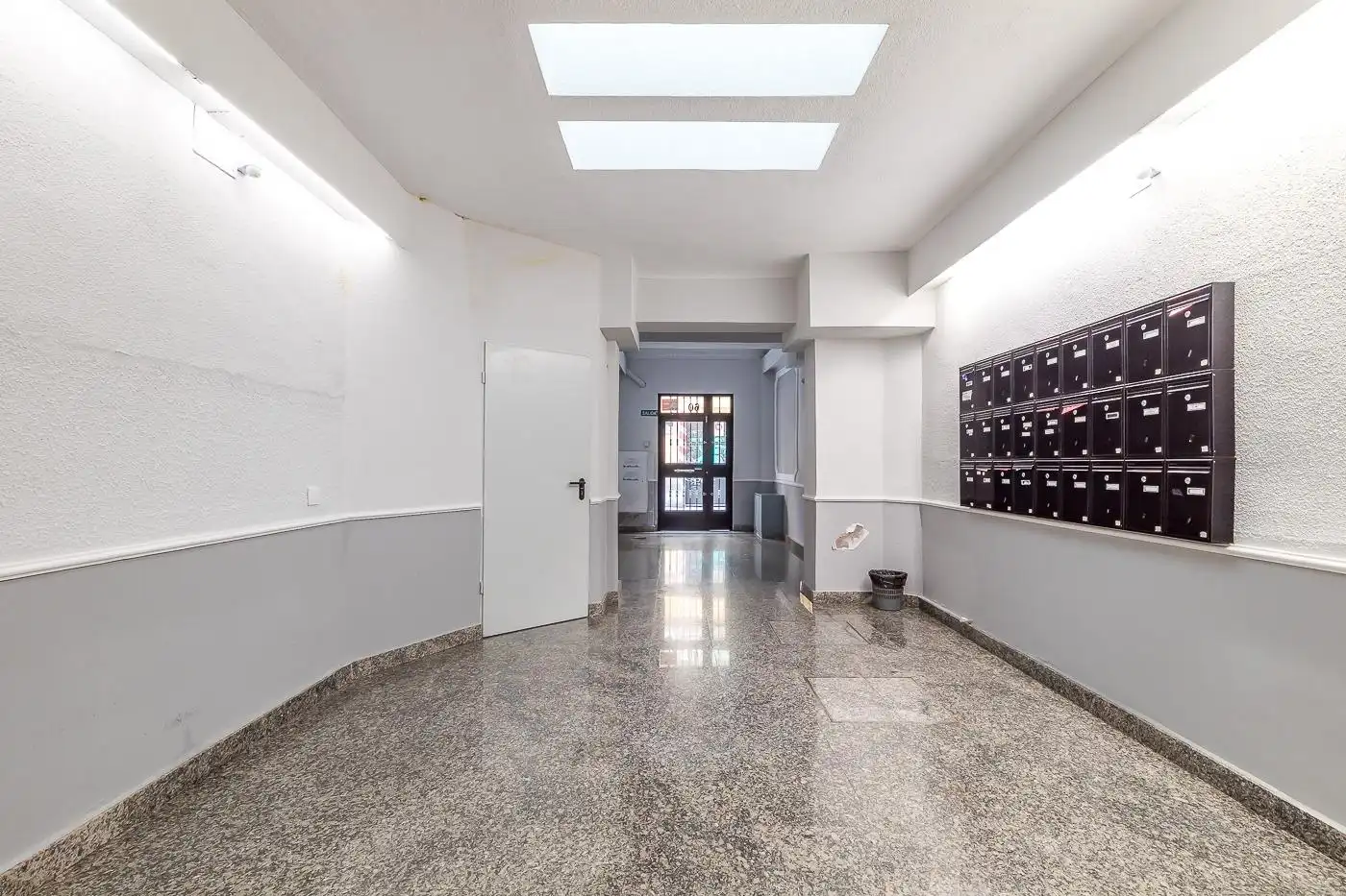 Apartments for sale in Madrid  with Air Conditioner and Furnished
