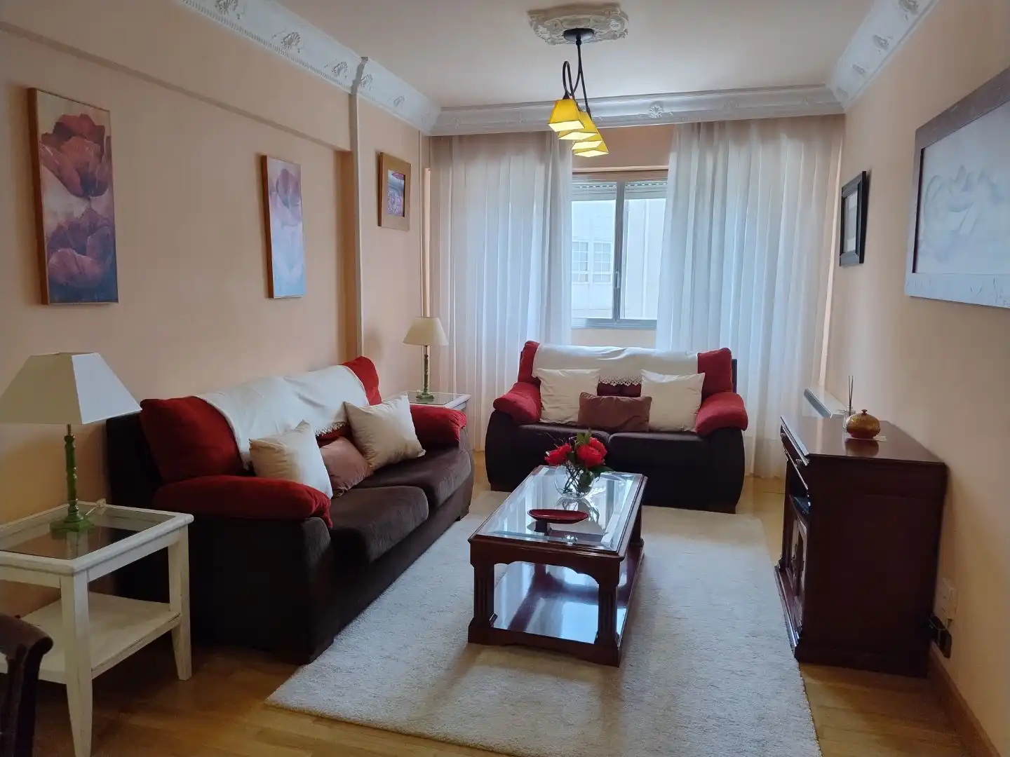 Wohnzimmer von Wohnung zur Miete in Santiago de Compostela 