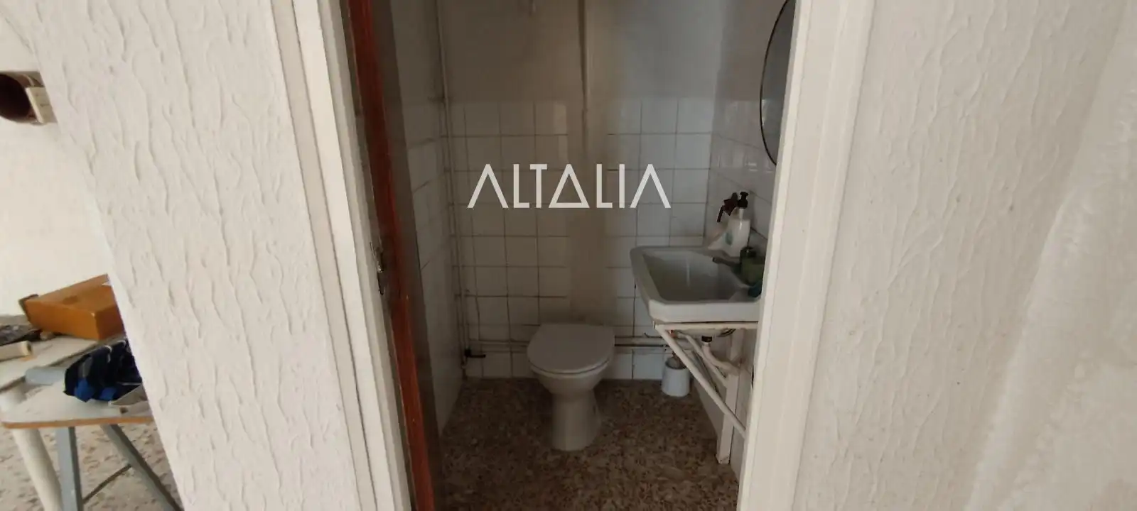 Dormitori de Casa o xalet en venda en Cuenca amb Calefacció, Jardí privat i Balcó