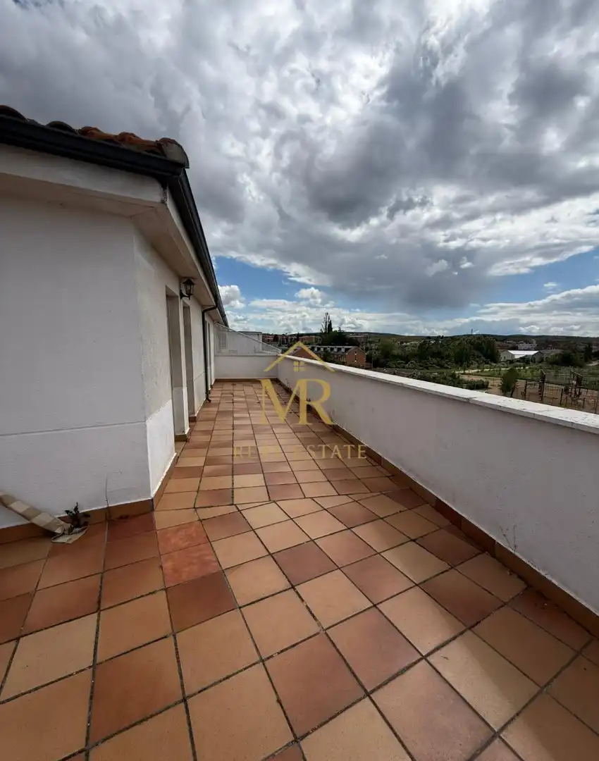 Terraza de Ático en venta en Salamanca con Aire acondicionado, Calefacción y Terraza