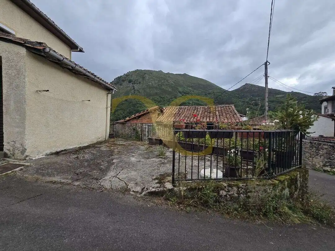 Casa o chalet en venta en Llanes con Calefacción, Jardín privado y Terraza
