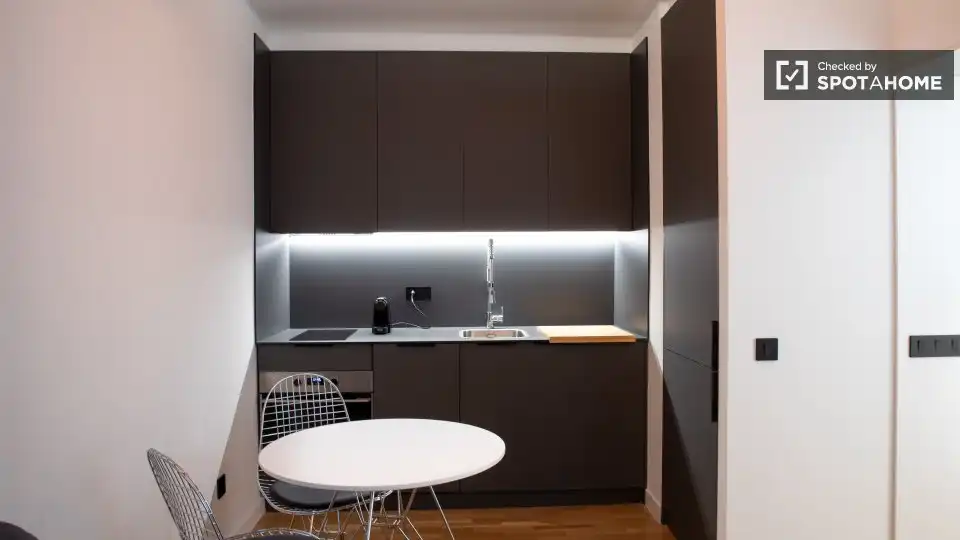 Appartamento in affitto a Chamberí, imagen 4