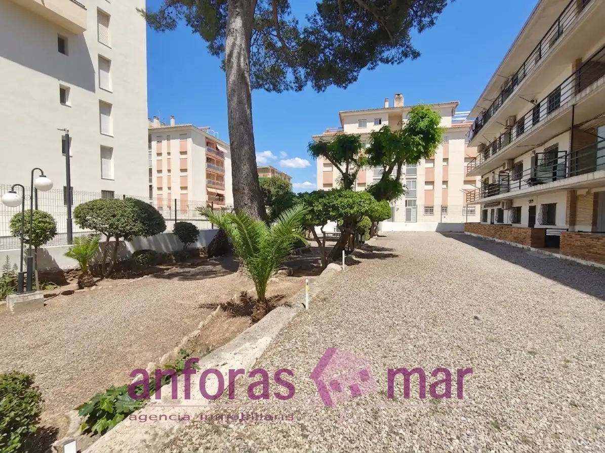 Außenansicht von Wohnung zum Verkauf in Torredembarra mit Klimaanlage, Heizung und Terrasse