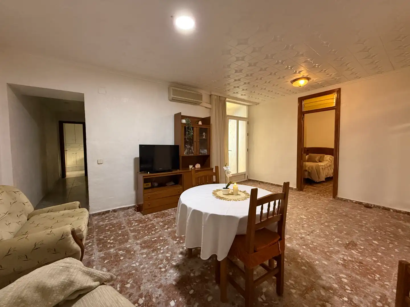 Sala de estar de Casa adosada en venta en Aielo de Malferit con Terraza, Trastero y Amueblado