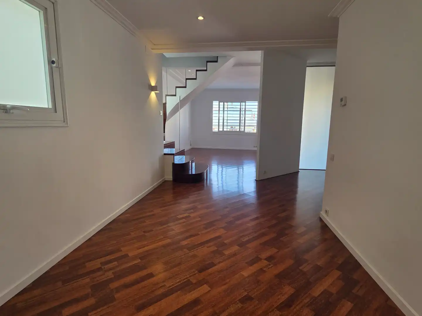 Attic for rent in Barcelona  with Air Conditioner, Heating and Parquet flooring