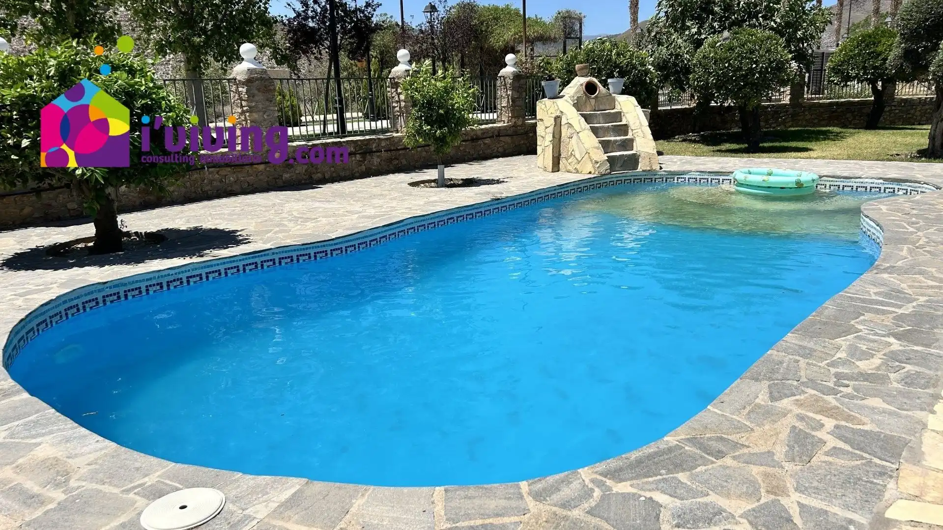 Swimming pool of Houses for rent in Cantoria