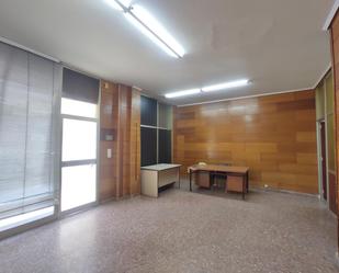 Premises to rent in Torrefiel