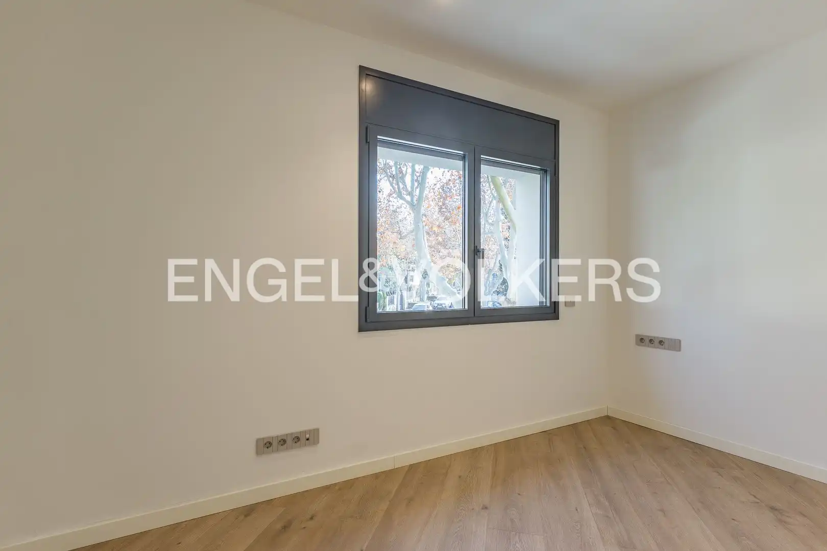 Habitación de Casa o chalet en venta en Sant Cugat del Vallès con Calefacción, Jardín privado y Parquet