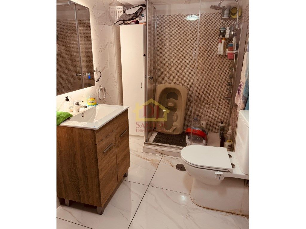 Bathroom of House or chalet for sale in Espino de la Orbada