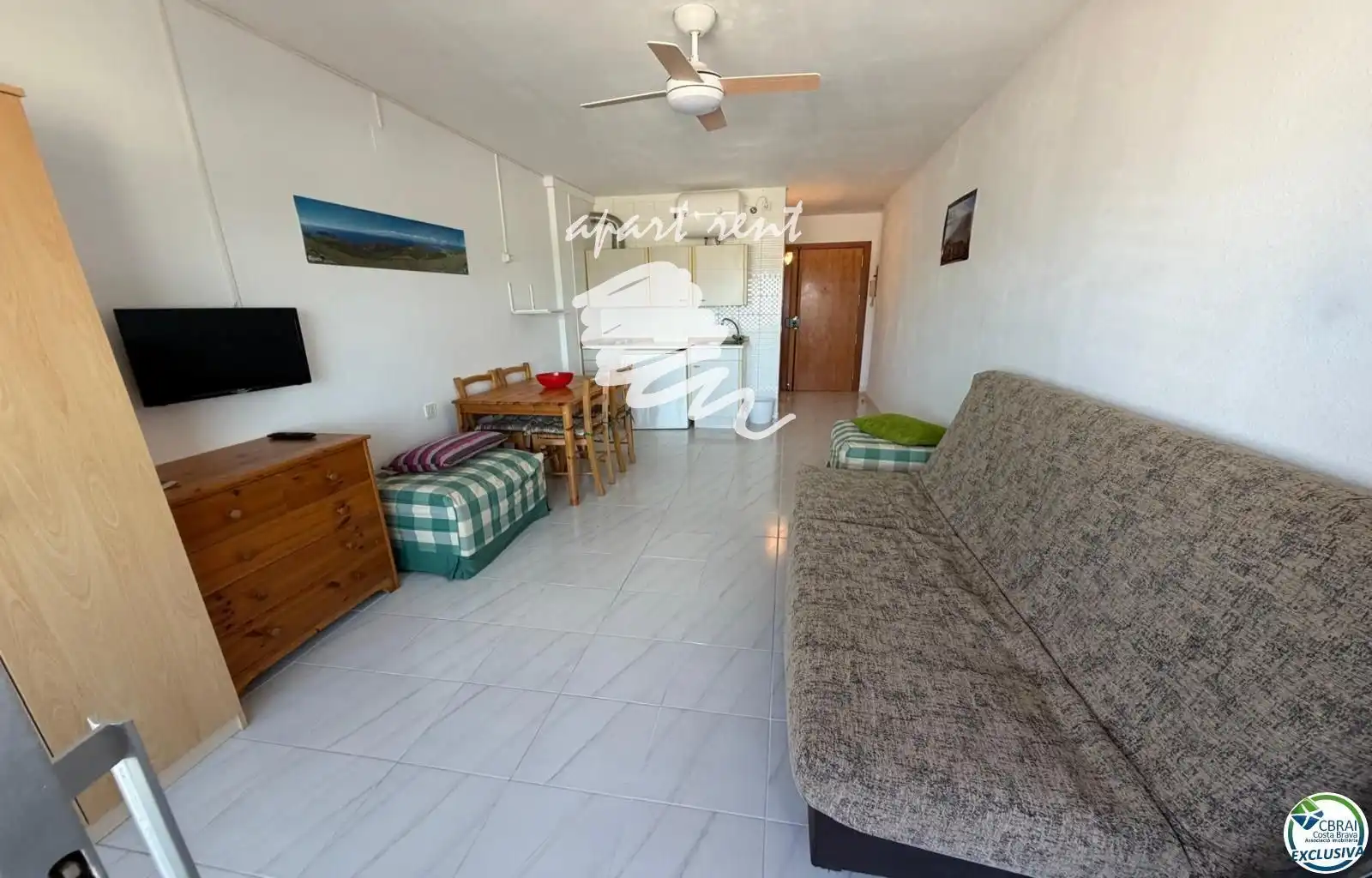 Sala de estar de Piso en venta en Empuriabrava con Calefacción, Terraza y Amueblado