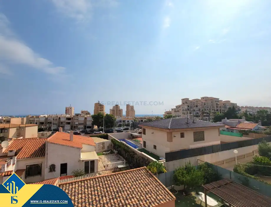 Chalet con piscina en venta en La Mata, imagen 18