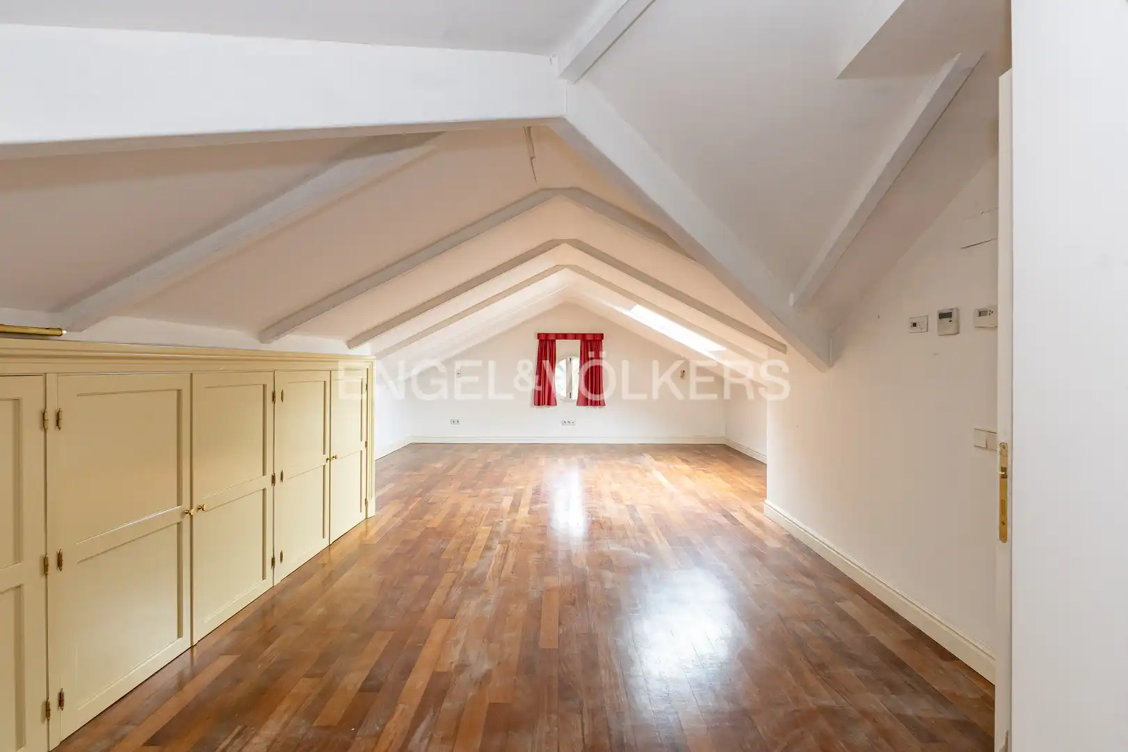Casa o chalet en venta en Madrid con Aire acondicionado, Calefacción y Jardín privado