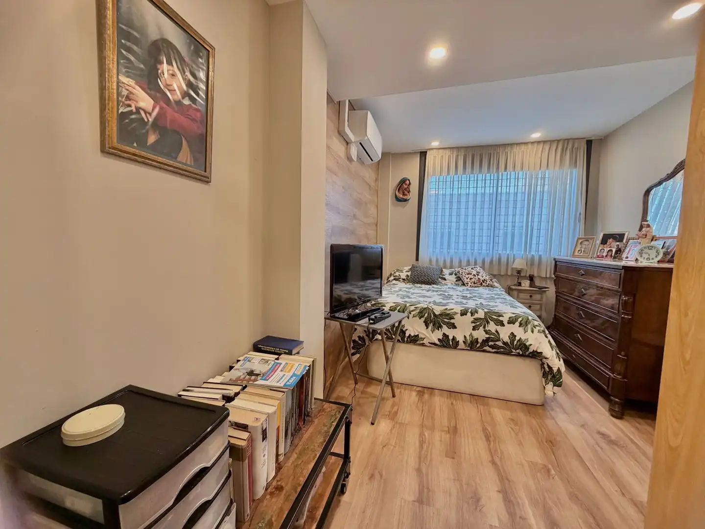 Habitación de Dúplex en venta en Badalona con Aire acondicionado y Calefacción
