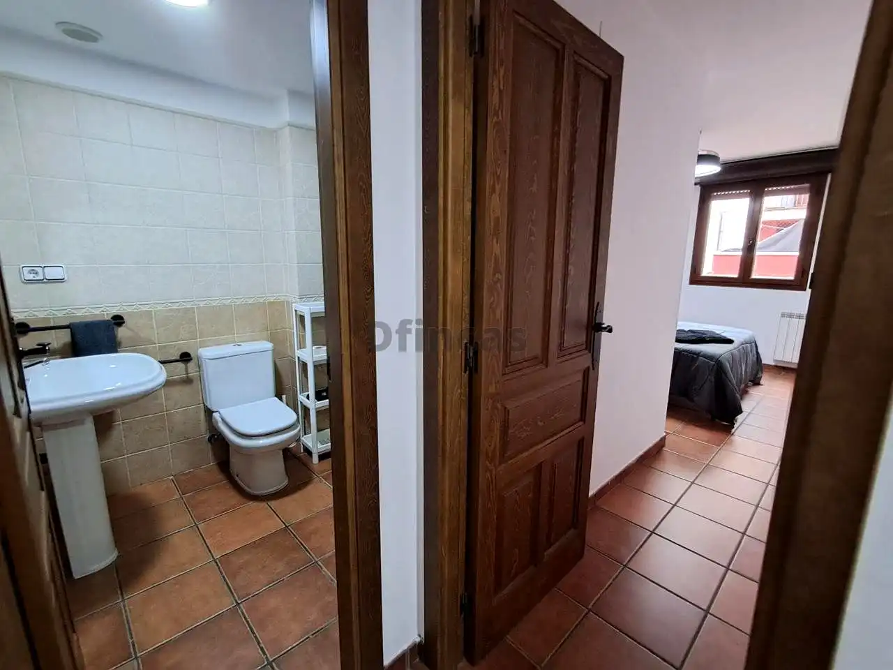 Baño de Planta baja en venta en Mora de Rubielos con Calefacción, Terraza y Amueblado