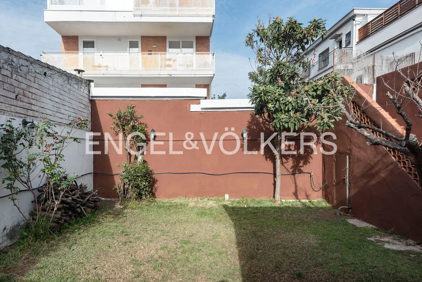 Exterior view of Houses for sale in Castelldefels  with Air Conditioner, Heating and Private garden